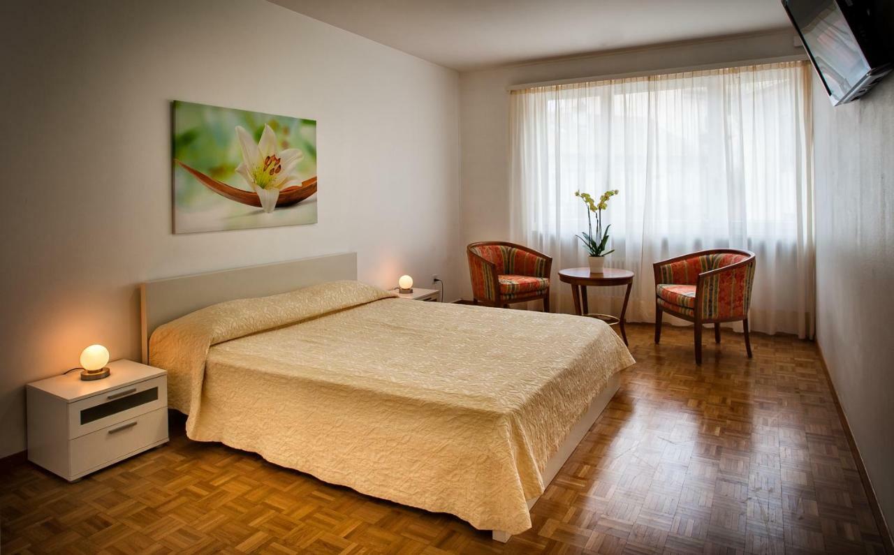 Residenze Dell'Angelo 호텔 로카르노 외부 사진