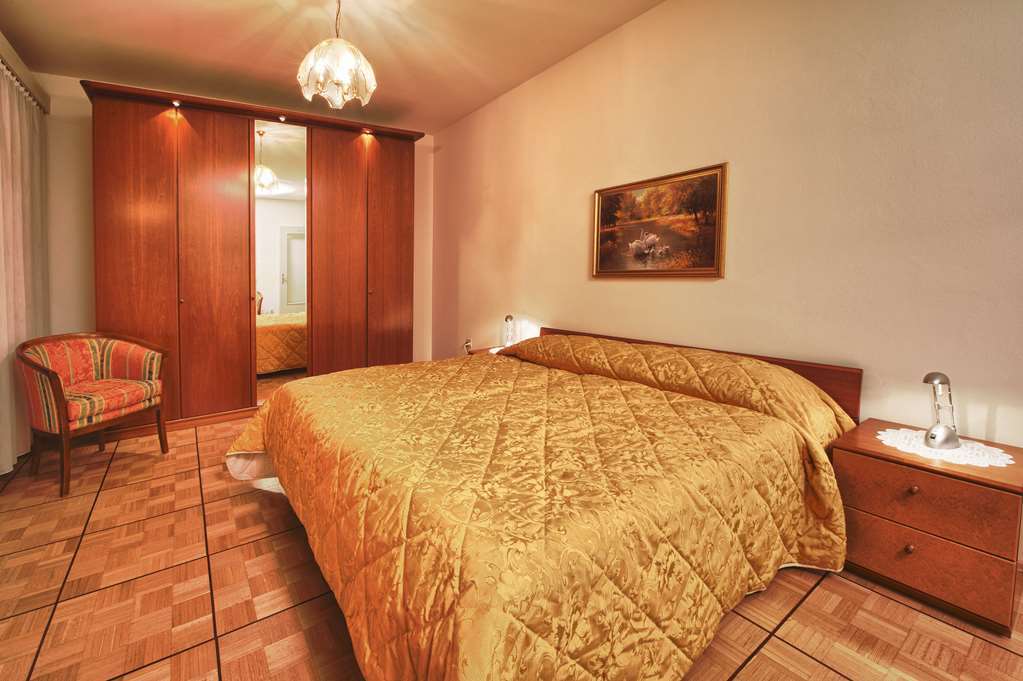 Residenze Dell'Angelo 호텔 로카르노 객실 사진