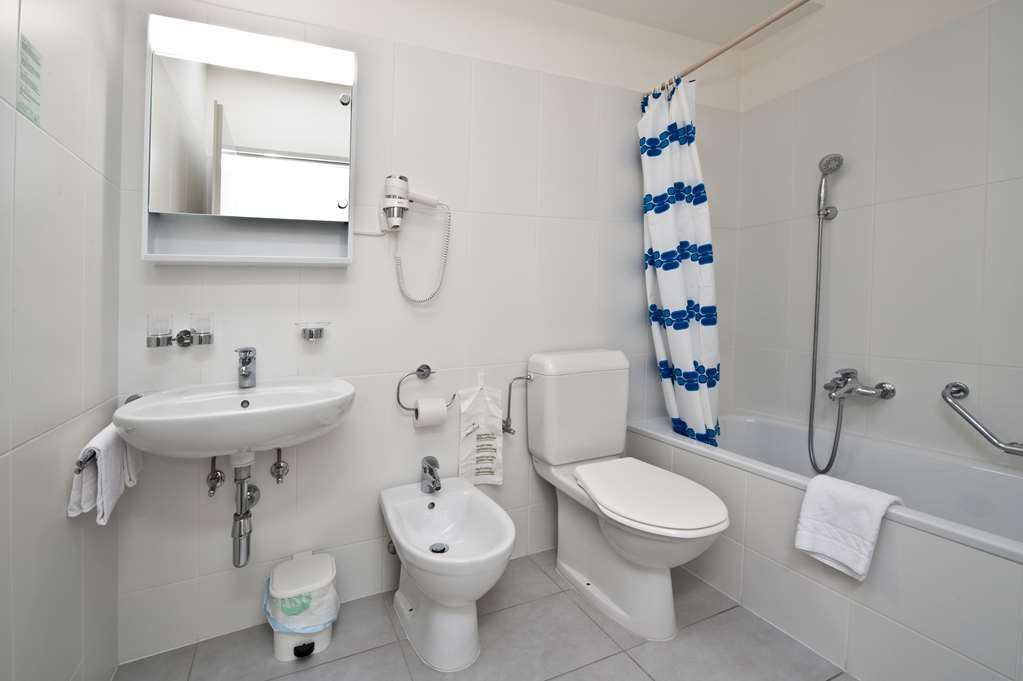 Residenze Dell'Angelo 호텔 로카르노 객실 사진